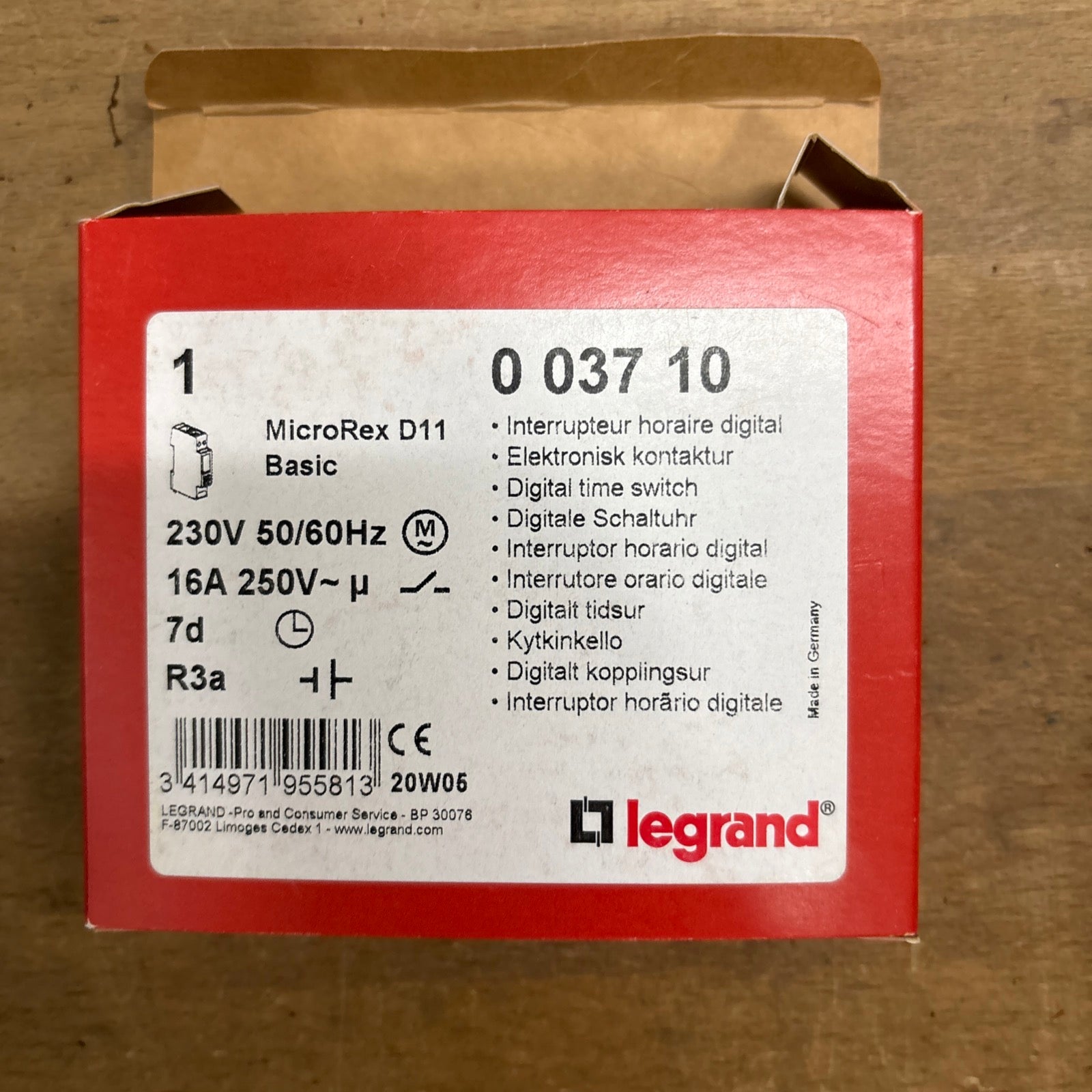 Legrand MicroRex D11 Basic – Digitale Wochenzeitschaltuhr (003710)